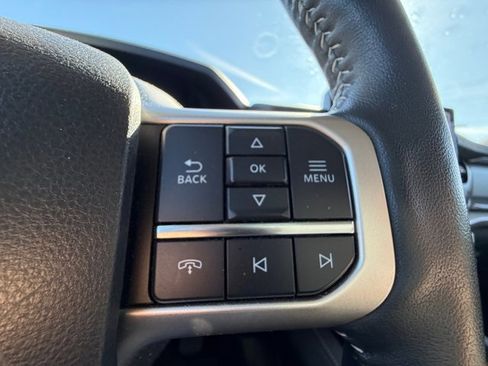 Used 2022 Ford Expedition XLT image 23