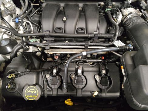 Used 2019 Ford Explorer FWD image 30