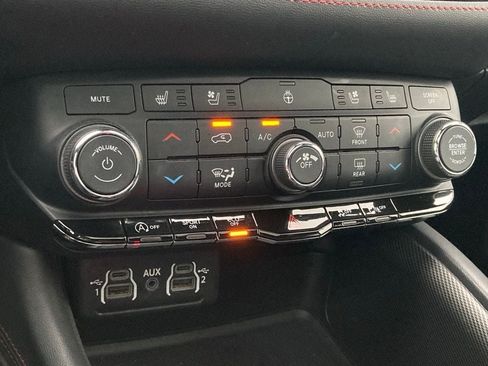 Used 2024 Dodge Durango GT RWD image 24