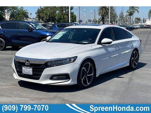 Used 2018 Honda Accord Touring image 1