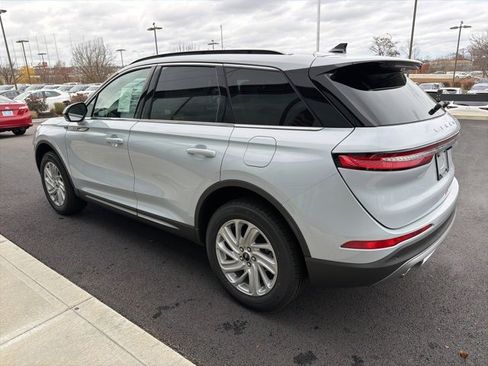 New 2026 Lincoln Corsair Premiere image 5