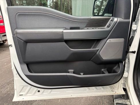 Used 2024 Ford F150 Lariat w/ Mobile Office Package image 10