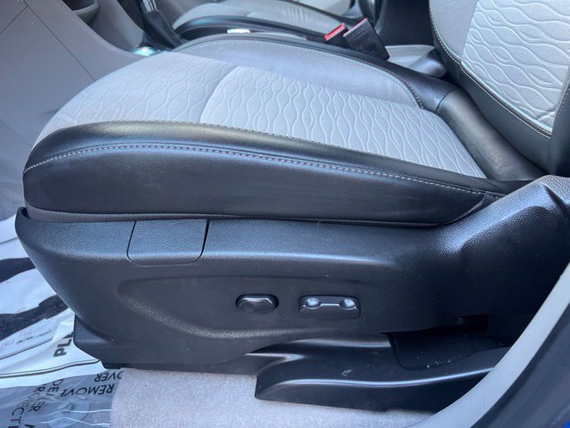 Used 2015 Buick Encore Convenience FWD image 20
