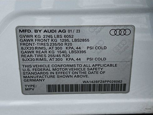 Certified 2023 Audi Q4 e-tron Prestige w/ Black Optic Package image 31