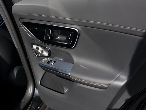 New 2026 Mercedes-Benz GLC 43 AMG 4MATIC image 17