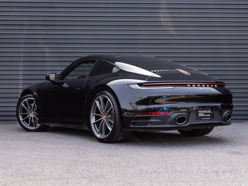 Certified 2021 Porsche 911 Carrera S RWD image 3