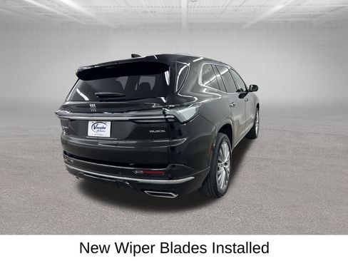 Used 2025 Buick Enclave Avenir w/ Super Cruise Package AWD/4WD image 14