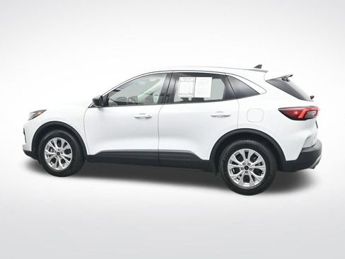 Used 2024 Ford Escape Active w/ Cold Weather Package image 10