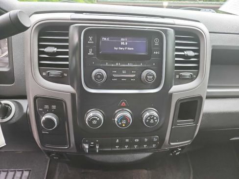 Used 2014 RAM 2500 Tradesman w/ Chrome Appearance Group AWD/4WD image 22