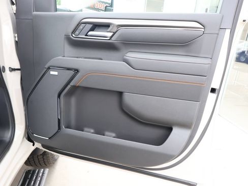 New 2026 GMC Sierra 2500 AT4 w/ AT4 Premium Plus Package AWD/4WD image 45