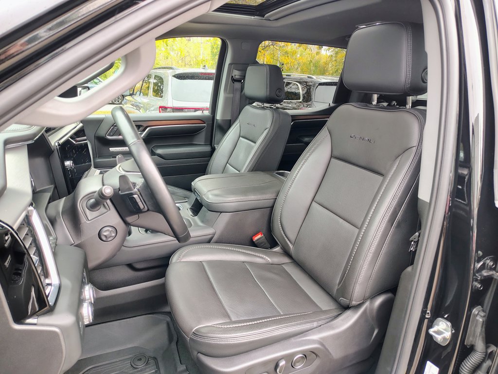 Used 2024 GMC Sierra 1500 Denali w/ Denali Reserve Package AWD/4WD image 44