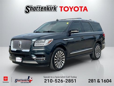 Used 2021 Lincoln Navigator Reserve w/ Luxury Package image 1