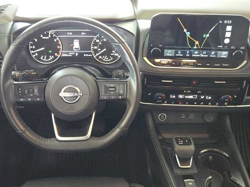 Used 2022 Nissan Rogue SL w/ SL Premium Package image 26