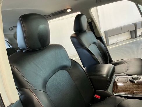 Used 2020 Nissan Armada SL w/ Premium Package AWD/4WD image 14