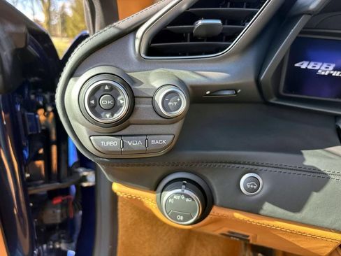 Used 2017 Ferrari 488 Spider image 39