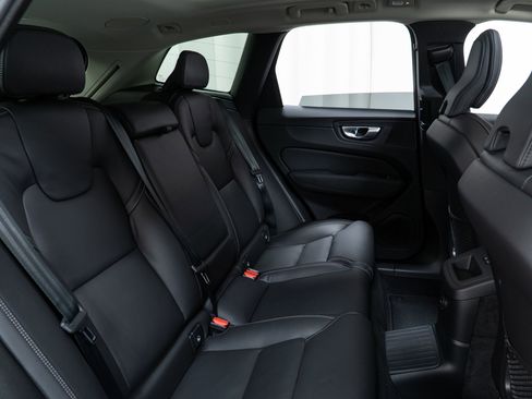 New 2026 Volvo XC60 T8 Ultra w/ Protection Package Premier image 24