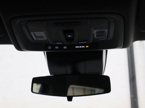 Used 2024 GMC Sierra 1500 Elevation w/ Preferred Package image 27