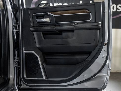 Used 2023 RAM 3500 Laramie image 37