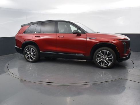 New 2026 Cadillac Vistiq Sport w/ LPO, Floor Liner Package image 7