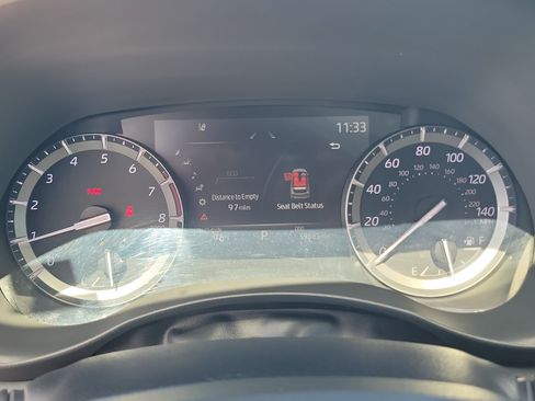 Used 2021 Toyota Highlander XSE FWD image 36