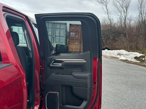 Certified 2025 Chevrolet Silverado 1500 RST image 44