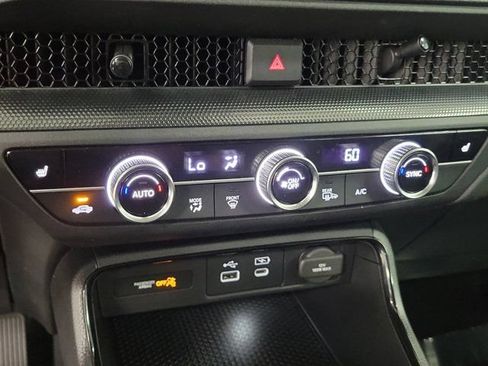 Certified 2025 Honda CR-V EX image 30