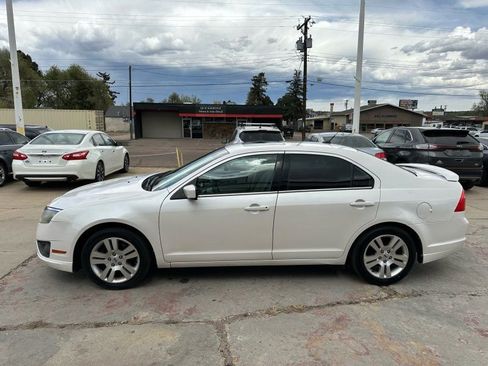 Used 2010 Ford Fusion SE image 4