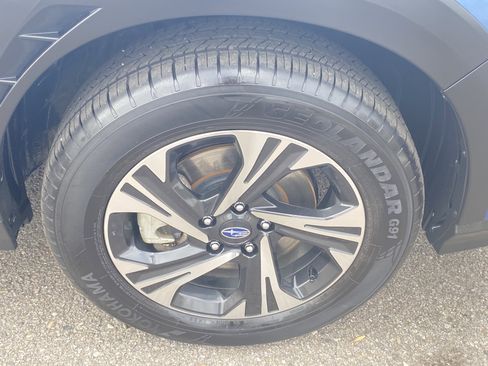 Used 2024 Subaru Crosstrek 2.0i Premium image 28