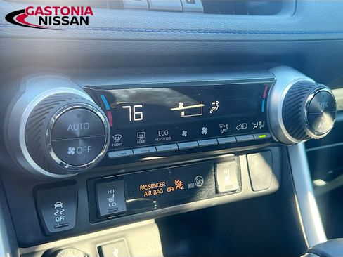 Used 2022 Toyota RAV4 XSE image 21