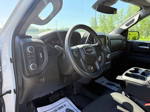 Used 2023 GMC Sierra 1500 Pro w/ Pro Value Package AWD/4WD image 19