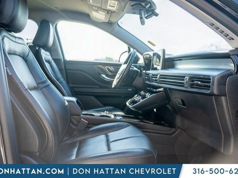 Used 2022 Lincoln Corsair AWD w/ Equipment Group 101A image 16