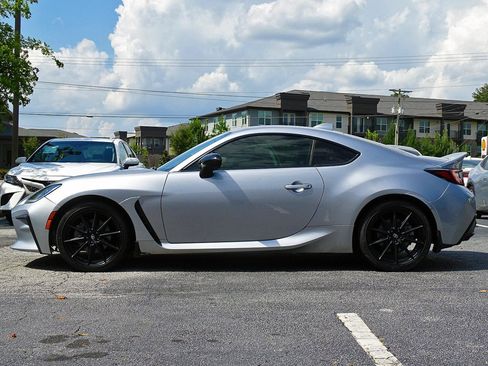 Used 2023 Toyota GR86 Premium RWD image 7