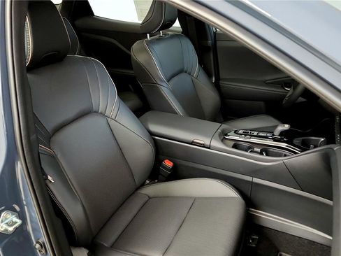 Certified 2026 Toyota Crown Limited image 27