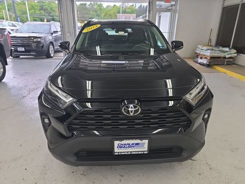 Used 2023 Toyota RAV4 XLE Premium AWD/4WD image 8