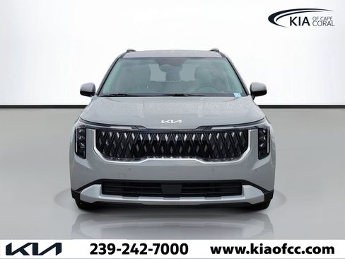 New 2026 Kia Carnival EX FWD image 2