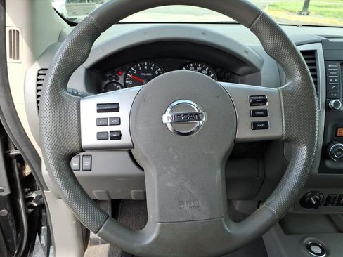 Certified 2021 Nissan Frontier SV AWD/4WD image 9