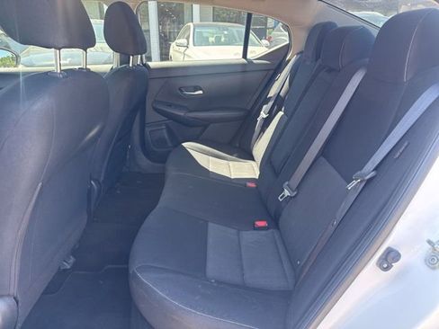 Used 2020 Nissan Sentra SV FWD image 11