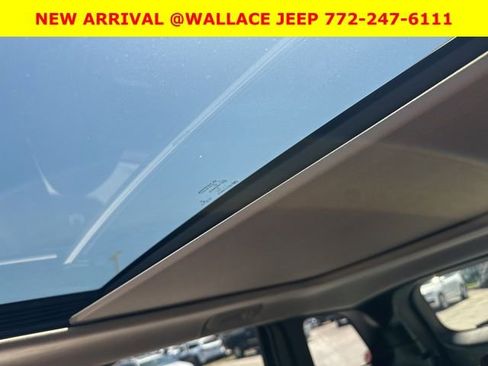 Used 2015 Jeep Grand Cherokee Summit w/ Platinum Series Group AWD/4WD image 6