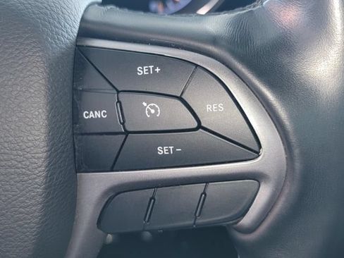 Used 2021 Jeep Grand Cherokee Laredo X AWD/4WD image 19