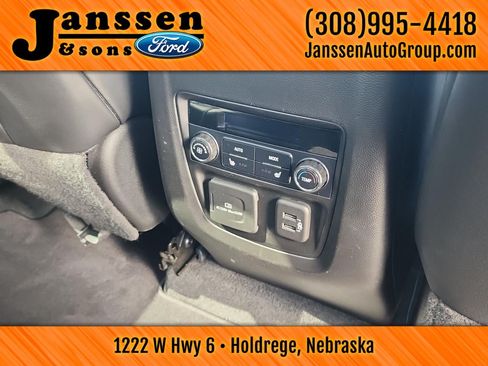 Used 2021 Buick Enclave Avenir FWD image 11