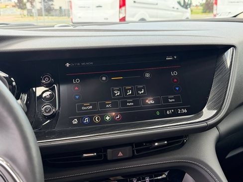 Used 2023 Buick Envision Preferred AWD/4WD image 34