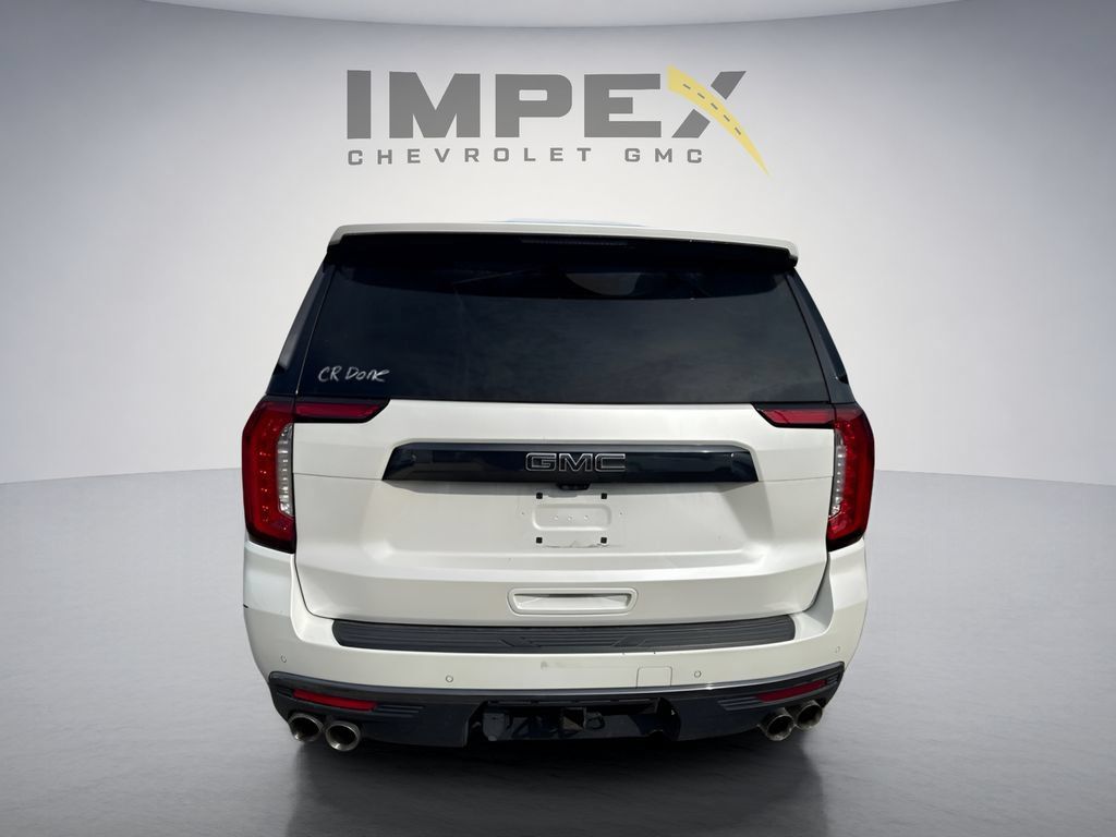 Used 2023 GMC Yukon XL Denali Ultimate AWD/4WD image 4