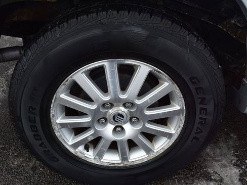 Used 2008 Mercury Mariner Premier image 39