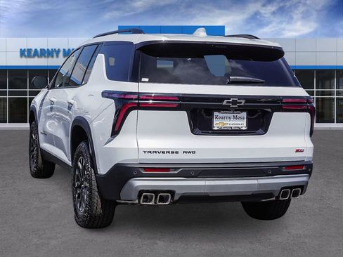 New 2026 Chevrolet Traverse Z71 AWD/4WD image 4