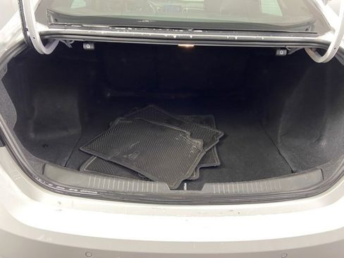 Used 2024 Chevrolet Malibu LT image 14