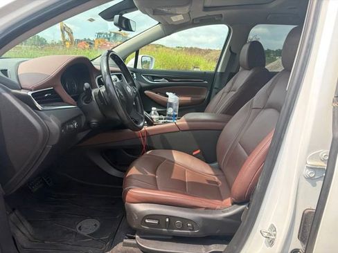 Used 2020 Buick Enclave Avenir AWD/4WD image 11