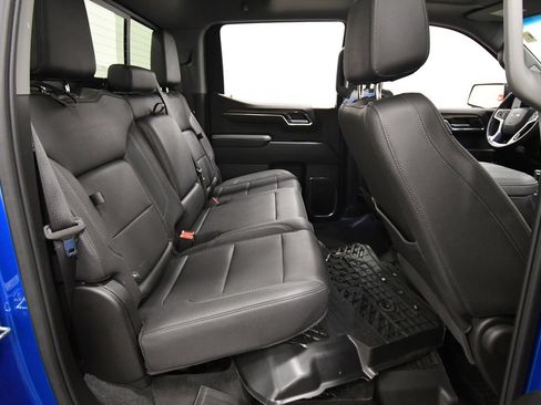 Used 2024 Chevrolet Silverado 1500 RST AWD/4WD image 18