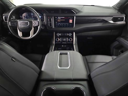 Used 2024 GMC Yukon Denali image 15