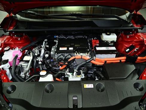 Certified 2024 Subaru Solterra Premium image 20