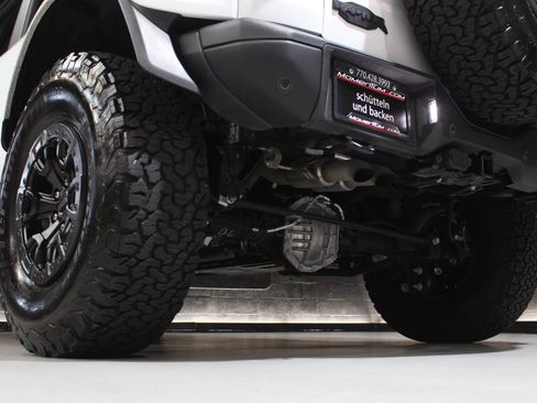 Used 2024 Ford Bronco Raptor w/ Interior Carbon Fiber Pack 6 AWD/4WD image 11